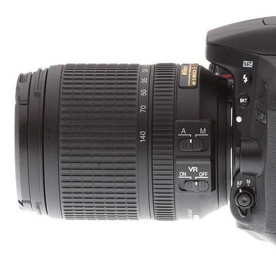 Объектив Nikon 18-140mm f/3.5-5.6G ED VR AF-S