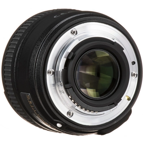 Объектив Nikon 50mm f/1.8G AF-S Nikkor купить в Москве в интернет