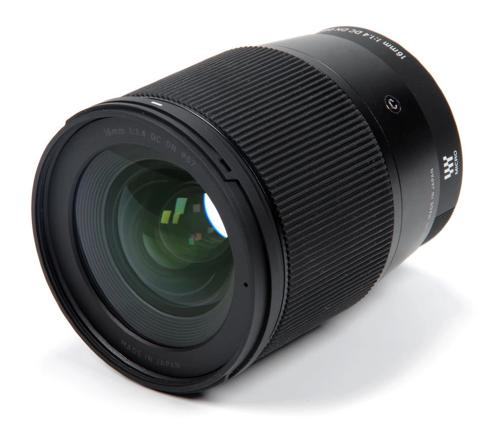 Объектив Sigma AF 16mm f/1.4 DC DN Contemporary Sony E купить в