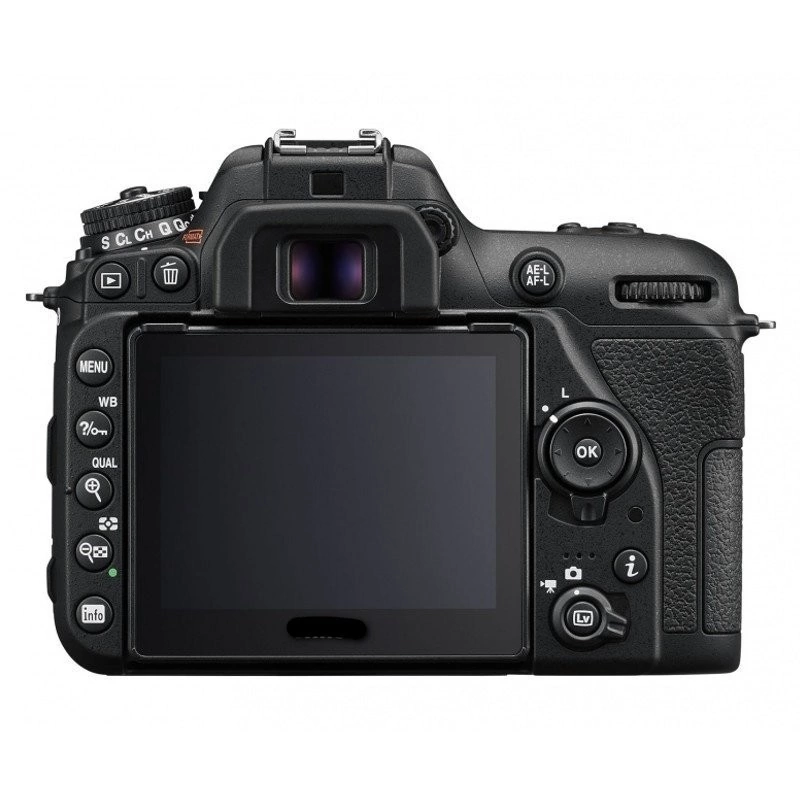 Фотоаппарат зеркальный Nikon D7500 Kit AF-S DX NIKKOR 18-140mm 1