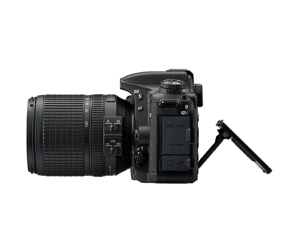Фотоаппарат зеркальный Nikon D7500 Kit AF-S DX NIKKOR 18-140mm 1