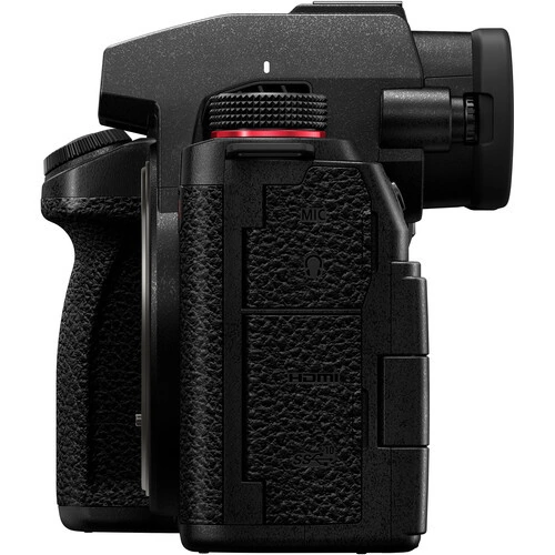 Фотоаппарат беззеркальный Panasonic Lumix DC-S5 II Body купить в