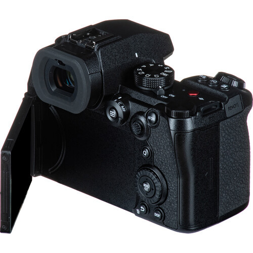 Фотоаппарат беззеркальный Panasonic Lumix DC-G9 II Body