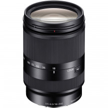 Объектив Sony 18-200mm f/3.5-6.3 E LE (SEL-18200LE) в Москве