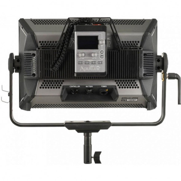 Светодиодный осветитель Aputure Amaran NOVA P300c