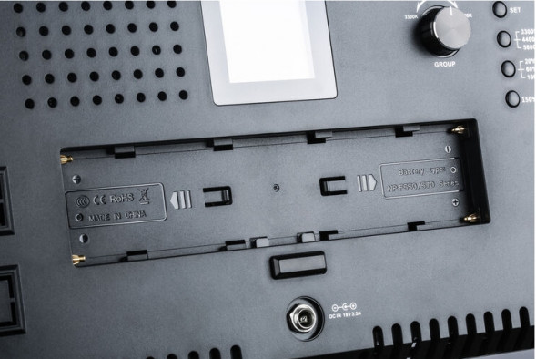 Светодиодная панель Viltrox VL-S192T (3200K-5500K) Сетевой адаптер + Пульт