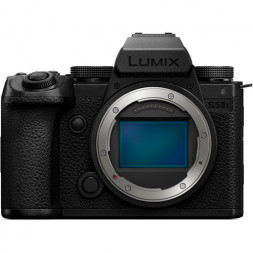 Фотоаппарат беззеркальный Panasonic Lumix DC-S5 II Х Body в Москве