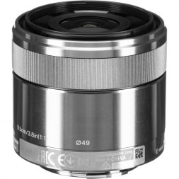 Объектив Sony 30mm f/3.5 Macro E (SEL-30M35) в Москве