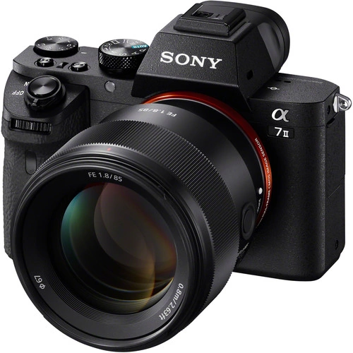 Объектив Sony FE 85mm f/1.8 (SEL85F18) купить в Москве в интернет