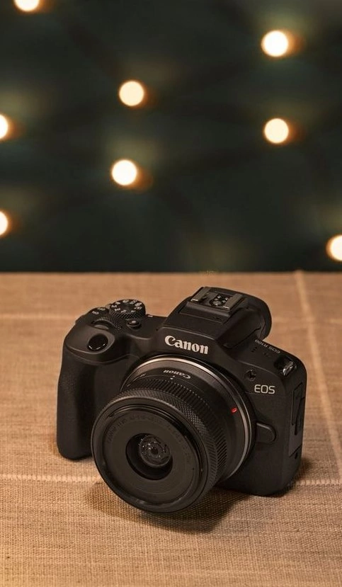 Фотоаппарат беззеркальный Canon EOS R100 Kit RF-S 18-45mm F4.5-6.3