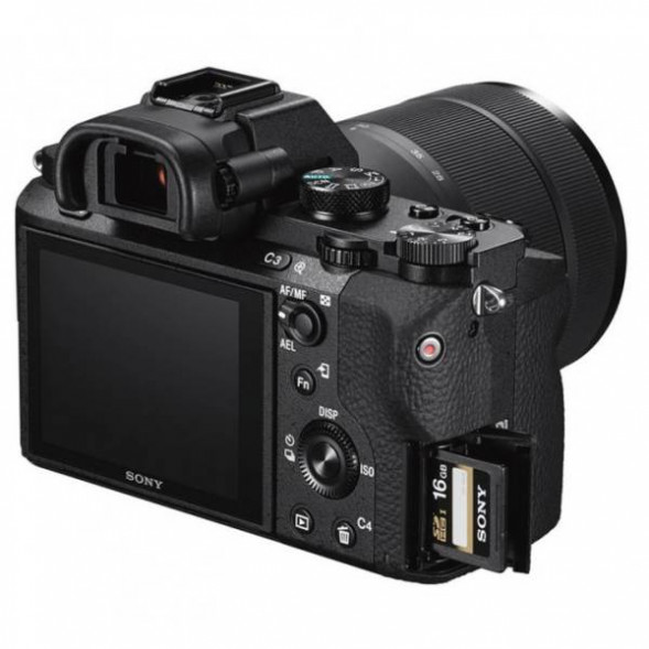 Фотоаппарат беззеркальный Sony Alpha ILCE-7M2 Kit 28-70 mm