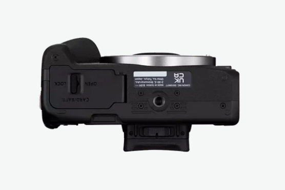 Фотоаппарат беззеркальный Canon EOS R50 Kit RF-S 18-150mm f/3.5-6.3 IS STM