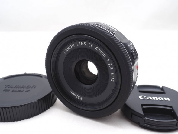 Объектив Canon EF 40mm f/2.8 STM