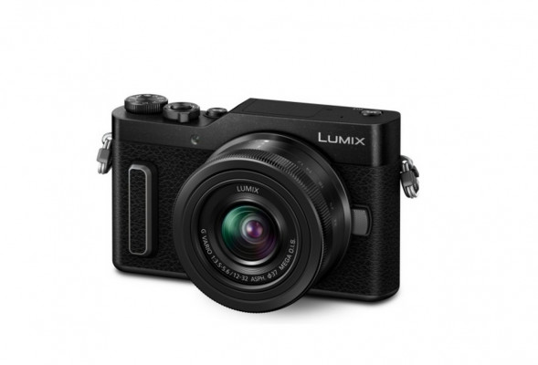 Фотоаппарат беззеркальный Panasonic Lumix DC-GX880 Kit 12–32 мм