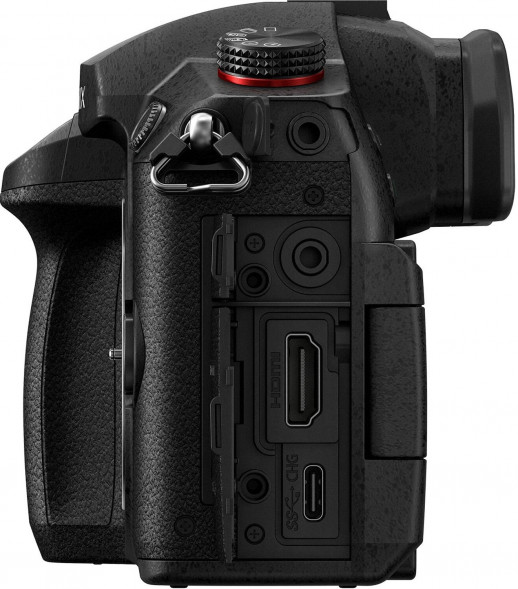 Фотоаппарат беззеркальный Panasonic Lumix DC-GH5 Mark II Body