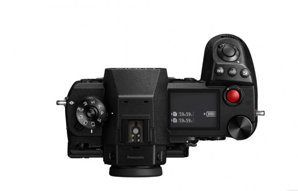 Фотоаппарат беззеркальный Panasonic Lumix DC-S1H Body