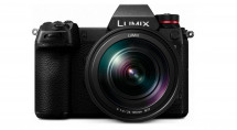 Фотоаппарат беззеркальный Panasonic Lumix DC-S1M Kit 24-105мм f/4 macro в Москве