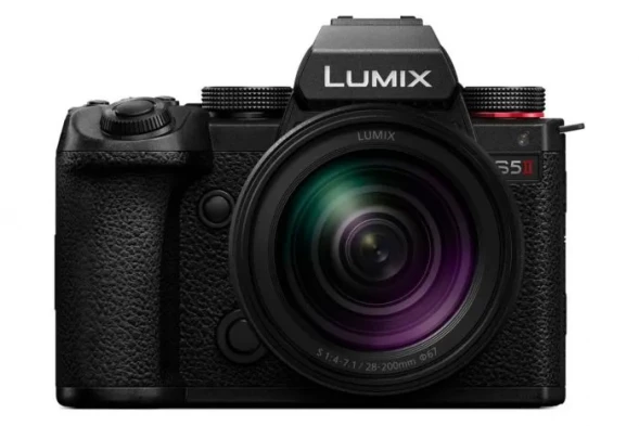 Объектив Panasonic Lumix S 28-200mm f/4-7.1 MACRO O.I.S. Lens