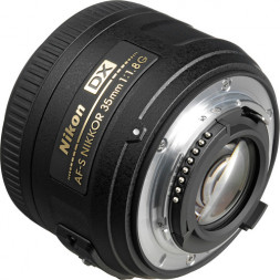 Объектив Nikon 35mm f/1.8G AF-S DX Nikkor в Москве