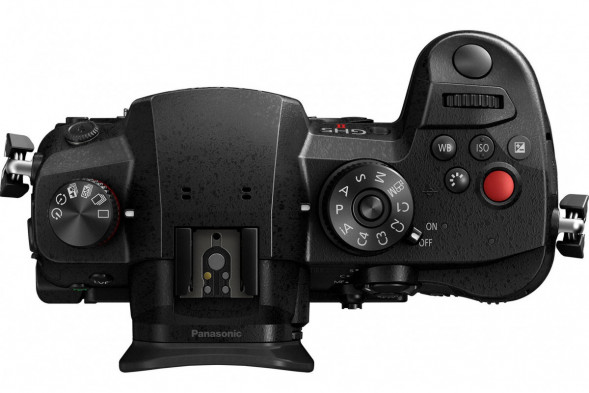 Фотоаппарат беззеркальный Panasonic Lumix DC-GH5 II Kit 12-60 mm f3.5-5.6 Macro