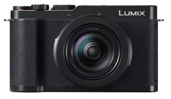 Фотоаппарат беззеркальный Panasonic Lumix L10 Body Black