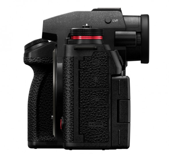 Фотоаппарат беззеркальный Panasonic Lumix S1R II Body