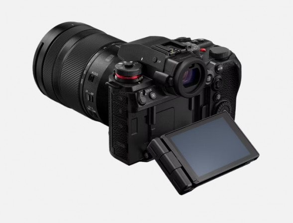 Фотоаппарат беззеркальный Panasonic Lumix S1 II Body