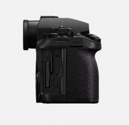 Фотоаппарат беззеркальный Panasonic Lumix S1 II Body в Москве