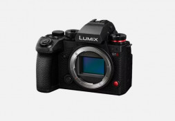 Фотоаппарат беззеркальный Panasonic Lumix S1 II Body в Москве