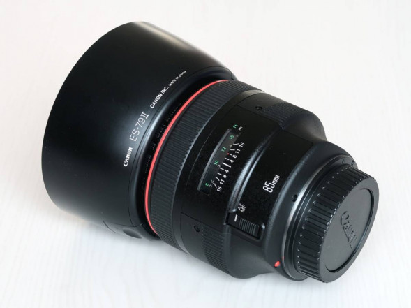 Объектив Canon EF 85 f/1.2L II USM