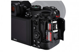 Фотоаппарат беззеркальный Nikon Z5 Body, черный в Москве