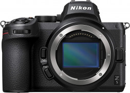 Фотоаппарат беззеркальный Nikon Z5 Body, черный в Москве