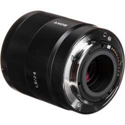 Объектив Sony Carl Zeiss Sonnar T*24mm f/1.8 ZA E (SEL-24F18Z) в Москве