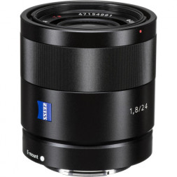 Объектив Sony Carl Zeiss Sonnar T*24mm f/1.8 ZA E (SEL-24F18Z) в Москве