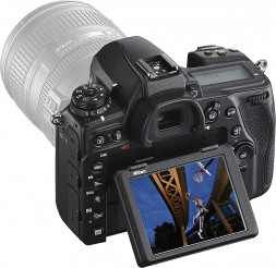Фотоаппарат зеркальный Nikon D780 Body в Москве
