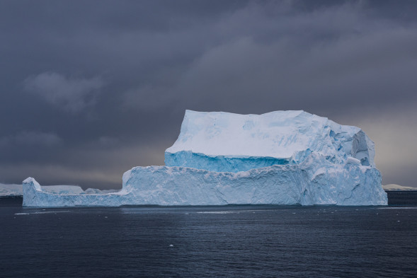 Объектив Sigma 70-200mm f/2.8 DG DN OS Sport E-mount