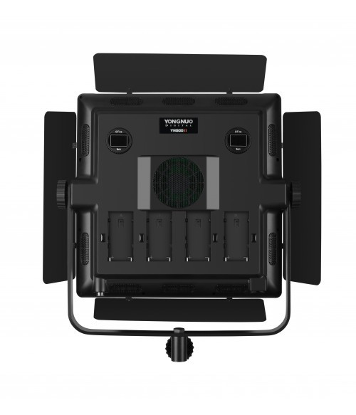 Светодиодная панель Yongnuo YN-900 II