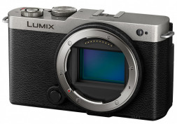 Фотоаппарат беззеркальный Panasonic Lumix S9 Body Silver в Москве