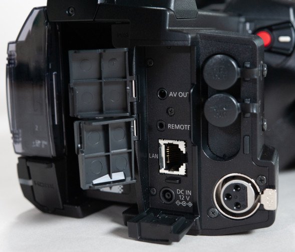 Видеокамера Panasonic AG-CX350