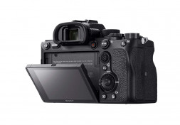 Фотоаппарат беззеркальный Sony Alpha ILCE-7RM4 Body в Москве