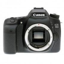 Фотоаппарат зеркальный Canon EOS 70D Body в Москве