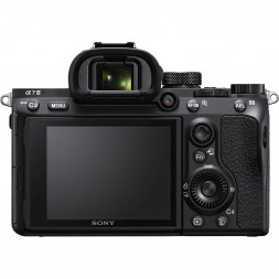 Фотоаппарат беззеркальный Sony Alpha ILCE-7M3 Body в Москве