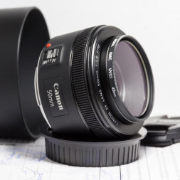 Объектив Canon EF 50mm f/1.8 STM в Москве