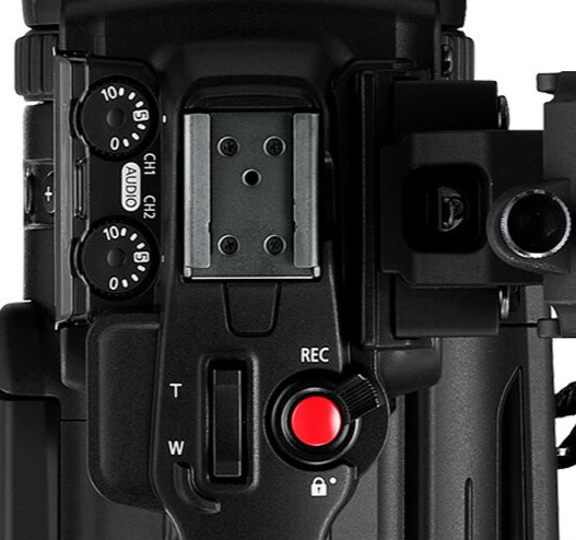 Видеокамера Canon XA70