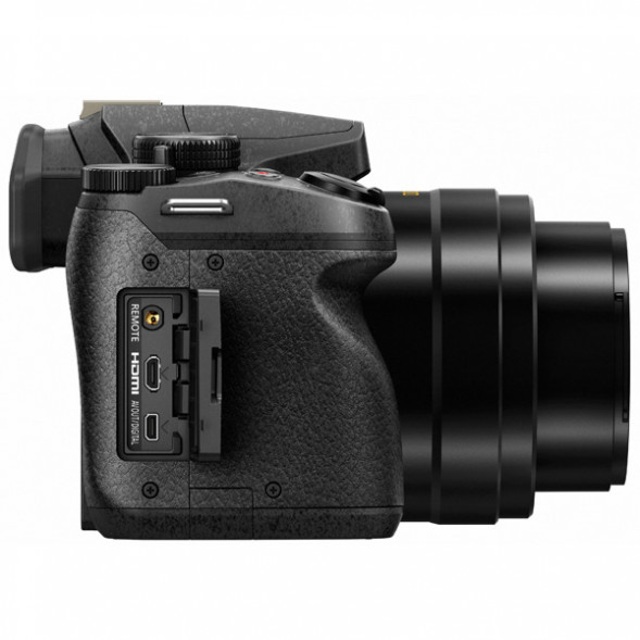 Фотоаппарат цифровой Panasonic Lumix DMC-FZ300