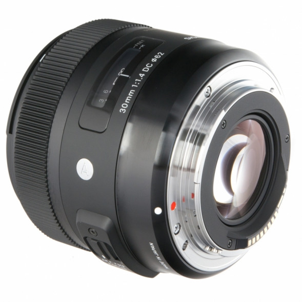 Объектив Sigma AF 30mm f/1.4 DC HSM Art Canon EF-S