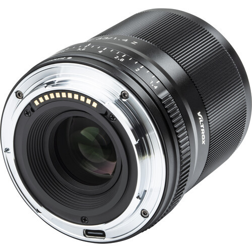 Телеконвертер Viltrox Z-Mount AF 33mm f/1.4 Z Nikon Auto Focus APS-C Prime Lens with STM