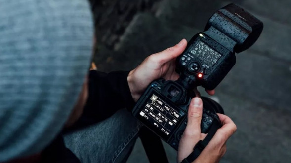 Вспышка Canon Speedlite EL-1 (Version 2)