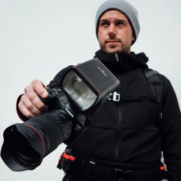 Вспышка Canon Speedlite EL-1 (Version 2)