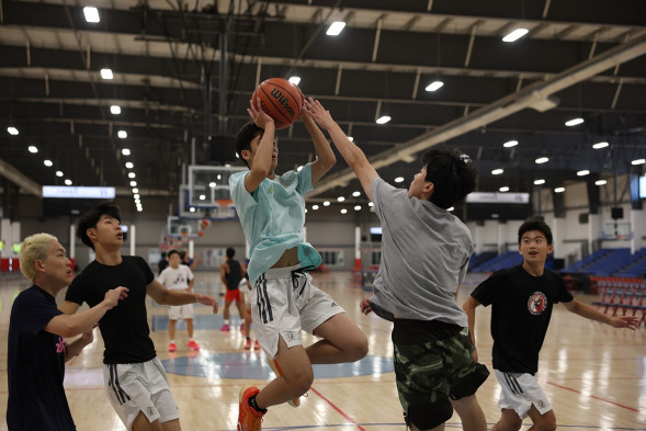 Фотоаппарат беззеркальный Canon EOS R1 Body